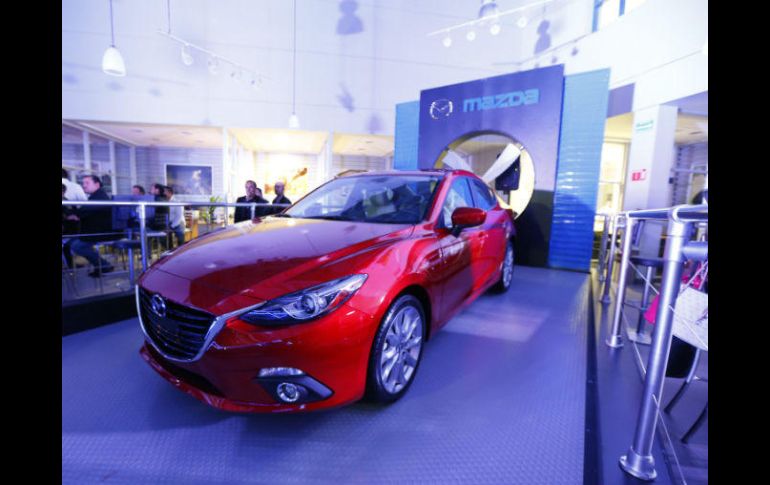 El CEO de Mazda consideró que el NAFTA debería mantenerse para el beneficio de toda la industria automovilística. EL INFORMADOR / ARCHIVO
