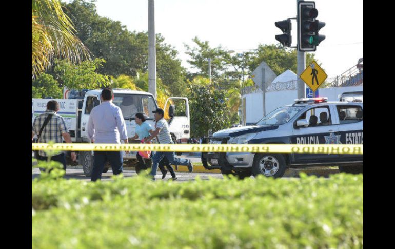 Esta tarde se registró un ataque a dependencias policías en Cancún. EFE / A. Cupul