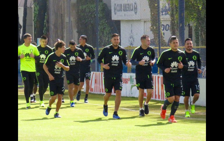 El eqAmérica regresó al trabajo de práctica junto al paraguayo Cecilio Domínguez, luego del triunfo en la Copa MX. TWITTER / @ClubAmerica