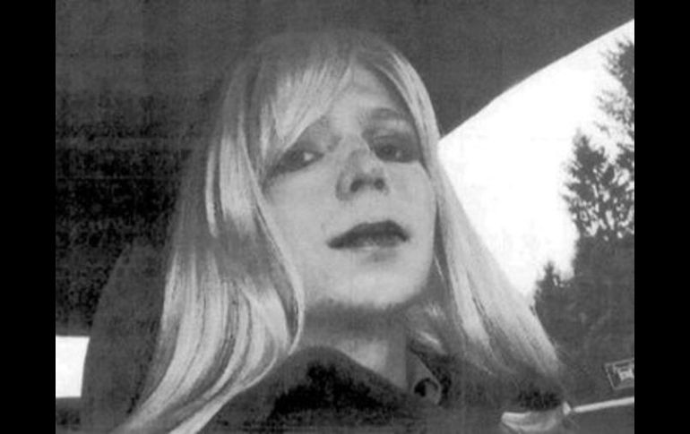 El empresario arremete contra Chelsea Manning tras un artículo que ella publicó en el diario The Guardian. AFP / ARCHIVO