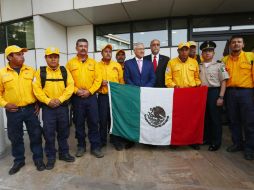 Fueron recibido por el embajador de México en Chile, Rubén Beltrán Guerrero, y por el ministro de Relaciones Exteriores, Heraldo Muñoz. EFE / E. Garay