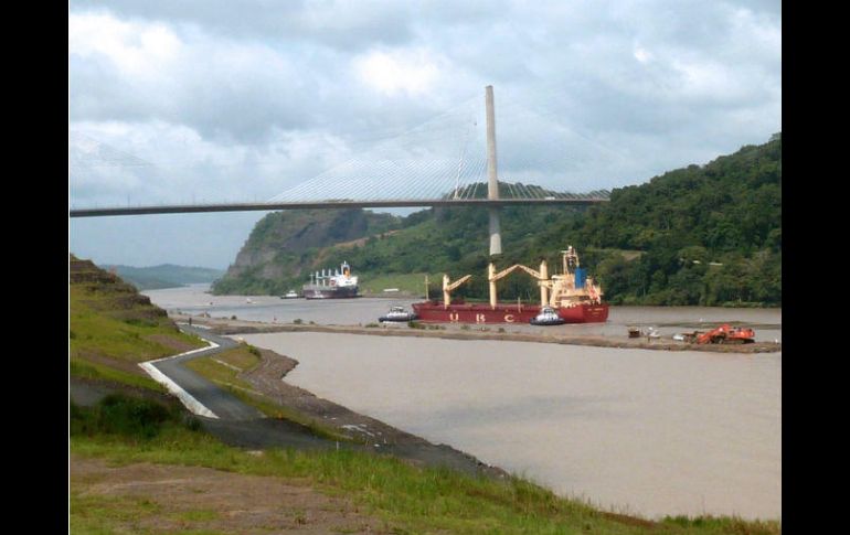 Canal de Panamá. Por el país centroamericano pasa 6% del comercio mundial. AFP / ARCHIVO