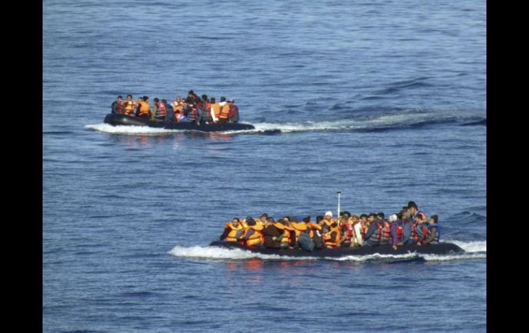El creciente número de niños perdidos en el mar subraya el grave peligro del viaje del norte de África a Italia. EFE / ARCHIVO