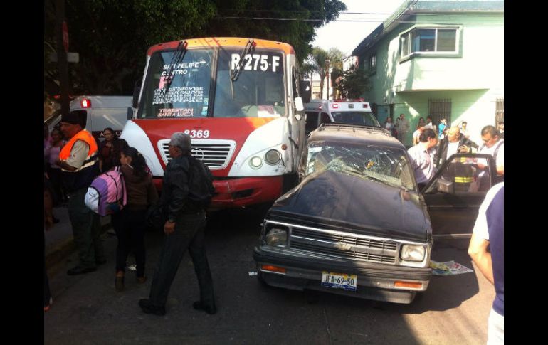 Autoridades investigarán quién fue el responsable del accidente. ESPECIAL / Bomberos de Guadalajara