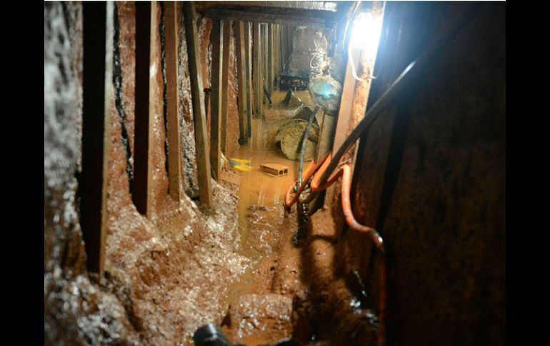 El grupo ya había cavado más de 50 metros de túnel, el cual contaba con una iluminación completa y un sistema de ventilación. EFE / SSP/RS