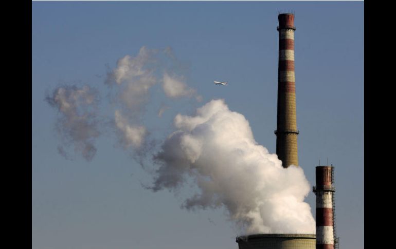 Elementos del equipo de Trump desestiman el impacto del dióxido de carbono en el medio ambiente. AP / ARCHIVO