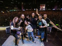 Con este concierto termina la aventura de  Tye Trujillo al lado de Korn. FACEBOOK / Korn