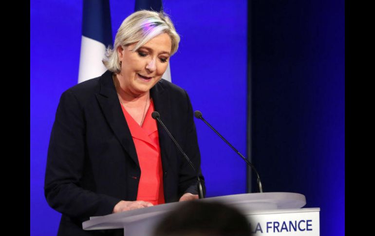 Le Pen asegura estará al frente del combate de las elecciones legislativas de junio. EFE / I. Langsdon