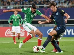 México gozó de varias ocasiones de gol para haber equilibrado el marcador, pero sus intentos o no encontraron portería. AFP / K. Doo-Ho