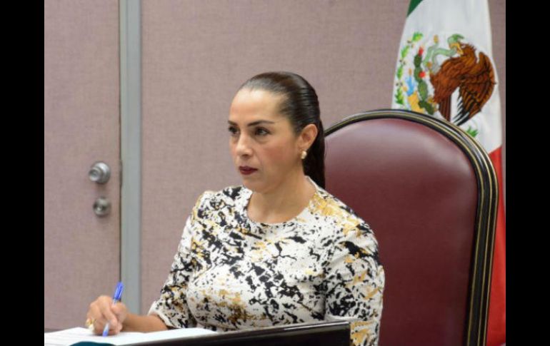 La fiscalía invitó a la legisladora Lobato Calderón a ratificar la acusación de manera penal. TWITTER / @LegisVer