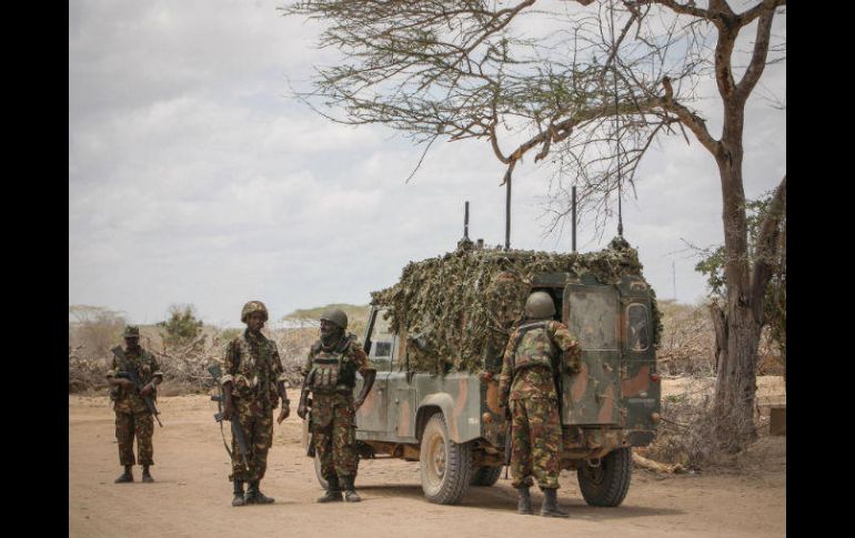El Ejército keniano se encuentra desplegado en la zona próxima a la frontera somalí para intentar contener la entrada de yihadistas. AFP / ARCHIVO