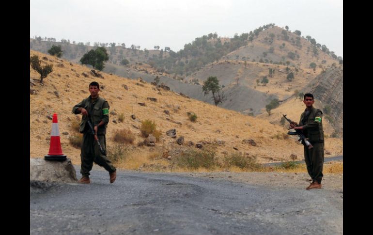 Las incursiones aéreas turcas en el norte de Iraq, donde el PKK mantiene su retaguardia, se producen varias veces al mes. AFP / ARCHIVO
