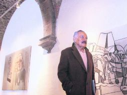 El artista recorre los pasillos del Ex Convento del Carmen donde presentó 'Los pasos de José Luis Cuevas', hace casi una década. EL INFORMADOR / A. García