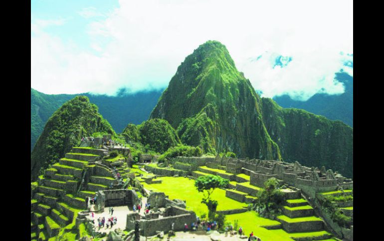 Machu Picchu es uno de los mayores atractivos de este país. ESPECIAL / Promperú