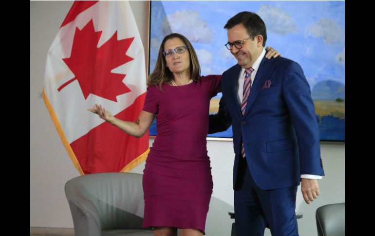 Ildefonso Guajardo, secretario mexicano de Economía, y Crysthia Freeland, canciller canadiense, celebraron un encuentro bilateral. AP / M. Balce