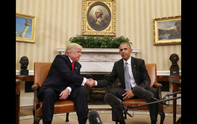 Obama hace enfásis en que tanto él como Trump son ‘ocupantes temporales del cargo’. AP / ARCHIVO