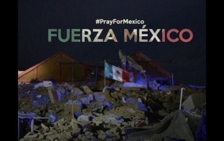 Con #PrayForMexico y #FuerzaMexico celebridades y el mundo entero muestran su apoyo a México. TWITTER /