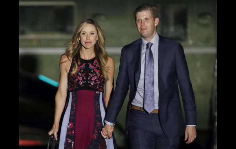 Eric Trump y su esposa Lara Lea Trump. AP / ARCHIVO