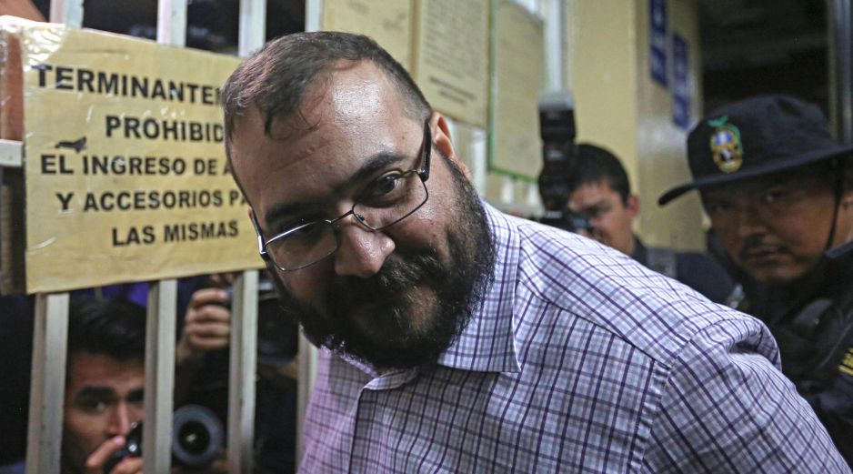 El mandato de Duarte concluyó el 30 de octubre de 2016; sus últimos meses como gobernador se caracterizaro por un marcado distanciamiento de Peña Nieto y constantes señalamientos de corrupción. EFE / ARCHIVO