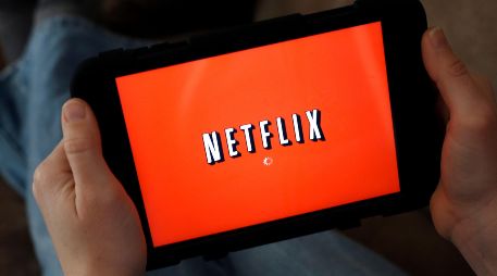 Con el dinero digital, los consumidores podrán disfrutar del contenido de la plataforma Netflix, entre otras. AFP / ARCHIVO