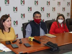 El presidente del PRI en Jalisco señaló que es necesario que cada vez más mujeres ocupen cargos políticos, enriqueciendo así al partido y dándole “mayor decencia”.  ESPECIAL/ Partido Revolucionario Institucional (PRI)