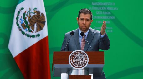 El exfuncionario, quien también fuera comisionado para la Seguridad y Desarrollo Integral en el Estado de Michoacán, faltó a la verdad en sus declaraciones de situación patrimonial de tres años: de 2014 a 2016. IMAGO7