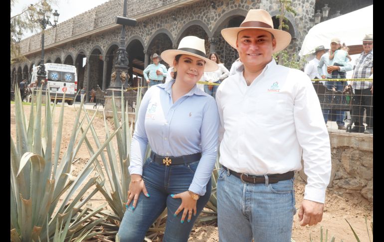 Fiesta del Agave en El Castillo de Tequila. Gildardo Partida y Pilar Rivas. GENTE BIEN JALISCO/Claudio Jimeno