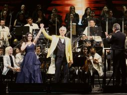 Inolvidable presentación de Andrea Bocelli en Guadalajara, aquí acompañado de la soprano María Aleida. EL INFORMADOR/ A. Camacho