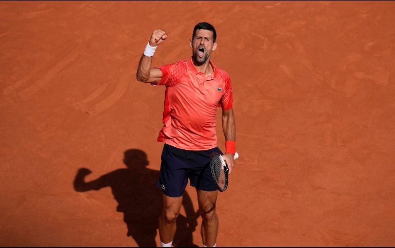 Djokovic, número 3 del ranking y tres veces ganador de Roland Garros va  contra el noruego Casper Ruud, número 4 del mundo y finalista de la pasada edición. AP/C. Ena