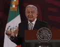 López Obrador en su conferencia matutina del 24 de abril. SUN/Carlos Mejía