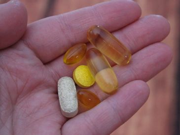 En el caso particular de la vitamina C, existen riesgos derivados de la sobredosis, y estos pueden llegar a poner en riesgo nuestra salud. UNSPLASH / K. MAURAIS